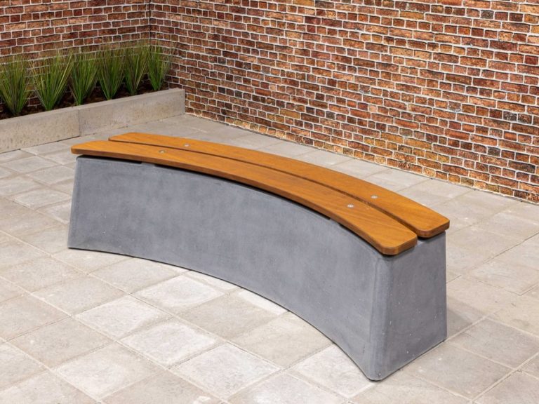 Banc bois et béton 